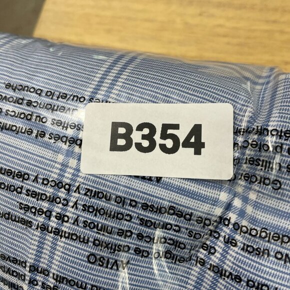 NWOT Lands' End Men's XL Blue & White Plaid Button-Down Shirt Traditional Fit - Picture 7 of 7